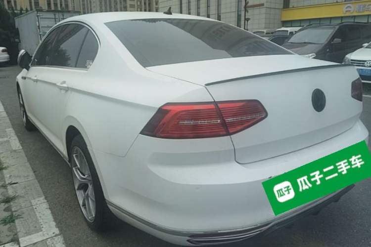 Used Volkswagen Magotan 2019 330TSI DSG Luxury Version China VI Standard Rear Left 45 Deg