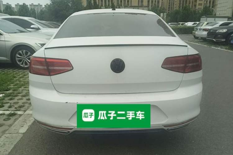 Used Volkswagen Magotan 2019 330TSI DSG Luxury Version China VI Standard Rear