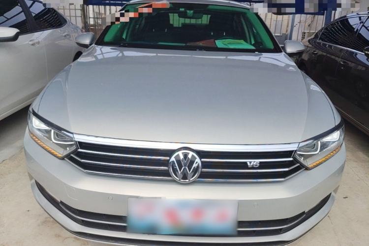 Used Volkswagen Magotan 2019 330TSI DSG Luxury Model China V Standard Front