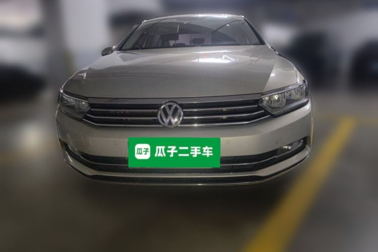 Used Volkswagen Magotan 2019 330TSI DSG Leading Model China VI Standard Front