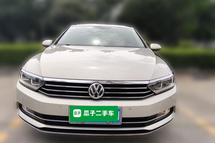 Used Volkswagen Magotan 2019 330TSI DSG Luxury Version China VI Standard Front