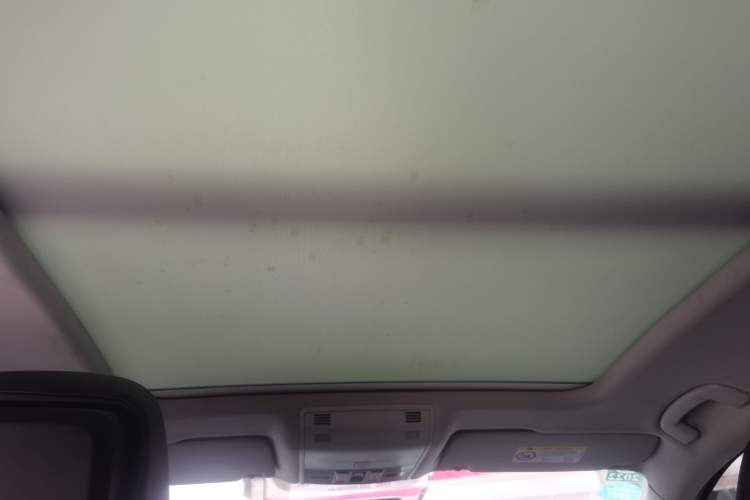 Used Volkswagen Magotan 2019 330TSI DSG Leading Model China VI Standard Headliner