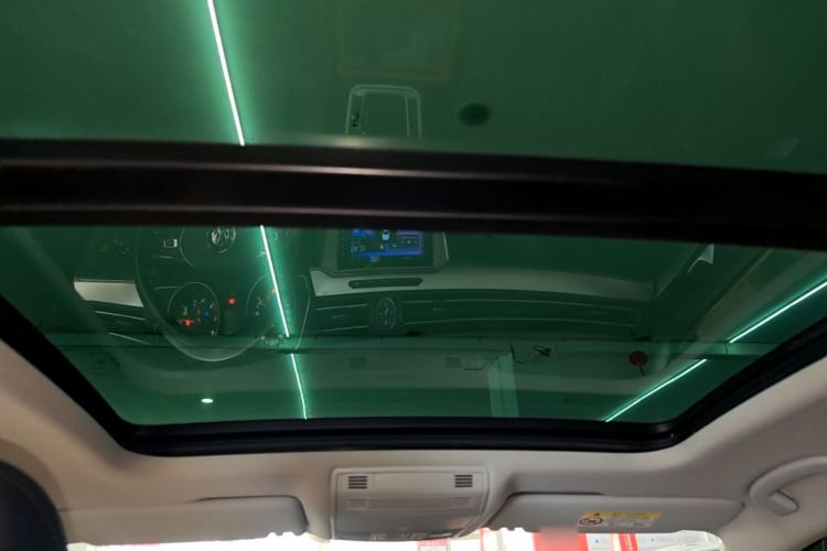 Used Volkswagen Magotan 2019 280TSI DSG Comfort Model China VI Standard Headliner