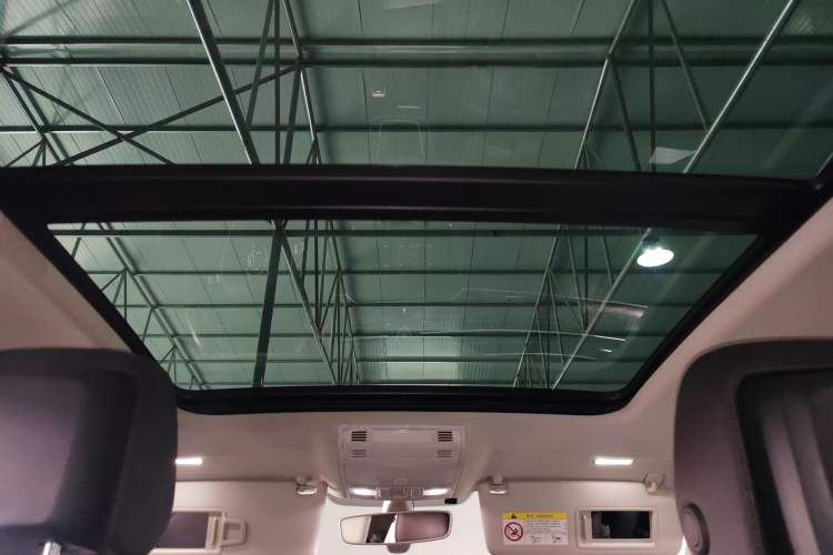 Used Volkswagen Magotan 2019 330TSI DSG Luxury Version China VI Standard Headliner