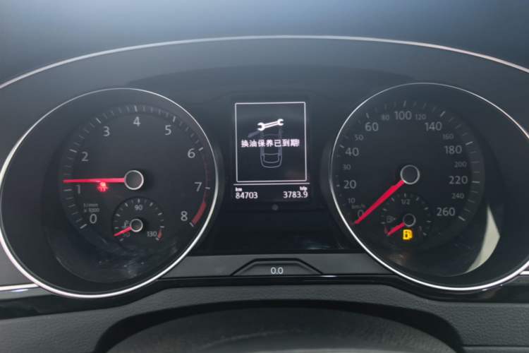 Used Volkswagen Magotan 2019 330TSI DSG Leading Model China VI Standard Instrument Cluster