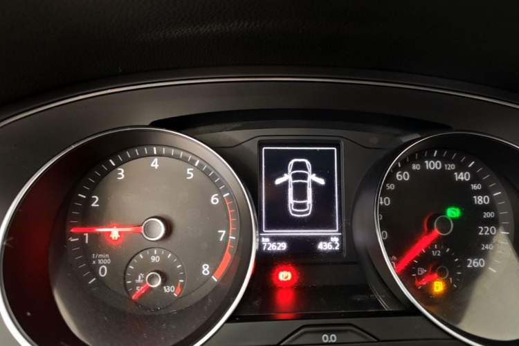 Used Volkswagen Magotan 2019 280TSI DSG Comfort Model China VI Standard Instrument Cluster