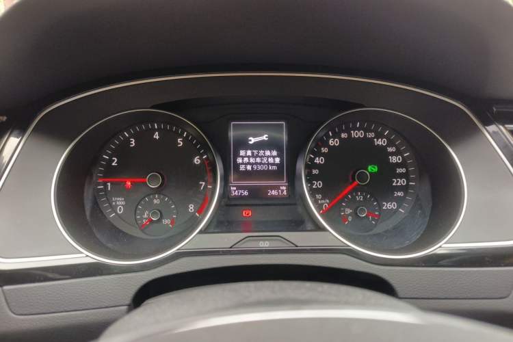 Used Volkswagen Magotan 2019 330TSI DSG Luxury Version China VI Standard Instrument Cluster