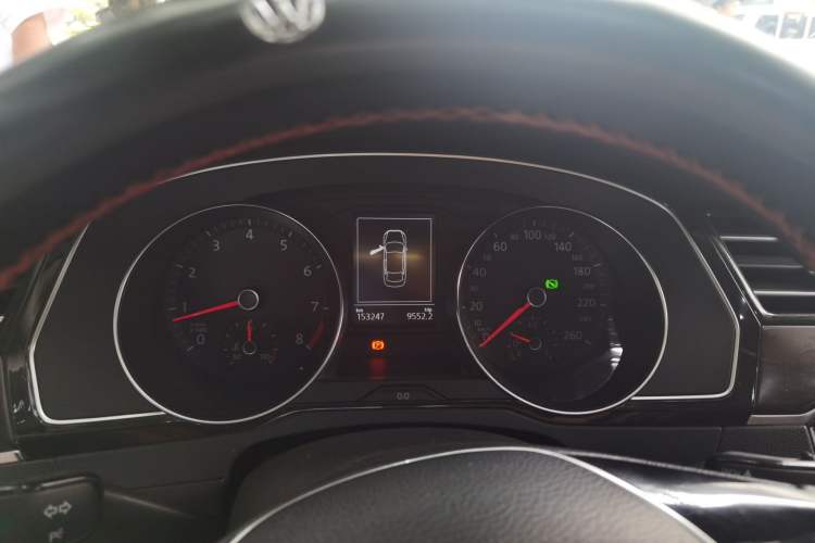 Used Volkswagen Magotan 2019 330TSI DSG Luxury Model China V Standard Instrument Cluster