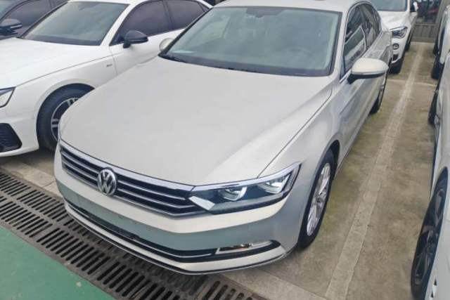 Used Volkswagen Magotan 2019 330TSI DSG Luxury Version China VI Standard