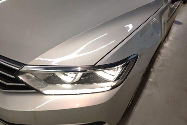 Used Volkswagen Magotan 2019 330TSI DSG Leading Model China VI Standard Left Front Headlight