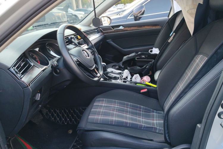 Used Volkswagen Magotan 2019 380TSI DSG Luxury Model China V Standard Left Front Seat