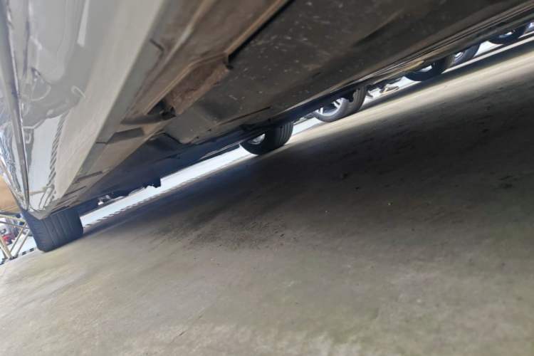 Used Volkswagen Magotan 2019 330TSI DSG Luxury Version China VI Standard Left Side Sill