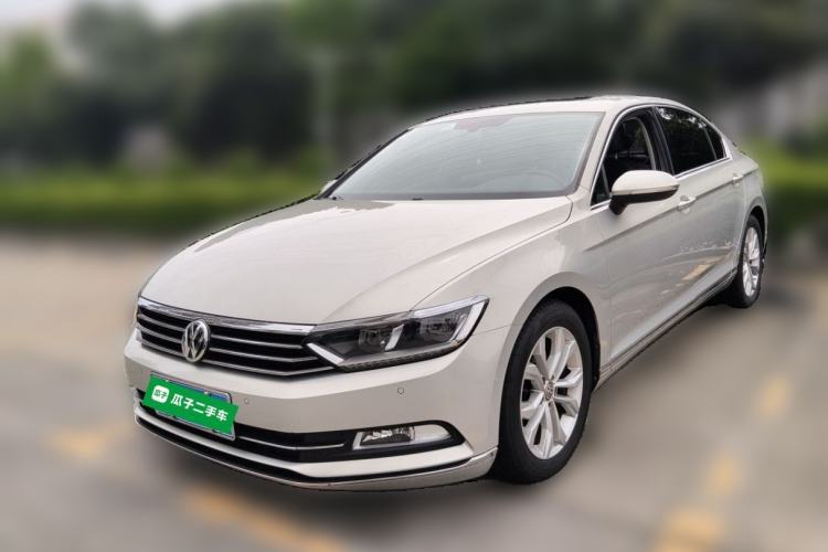 Used Volkswagen Magotan 2019 330TSI DSG Luxury Version China VI Standard Guazi used car, China used car export, Used car for sale, Used  cars, Cheapest cars for sale