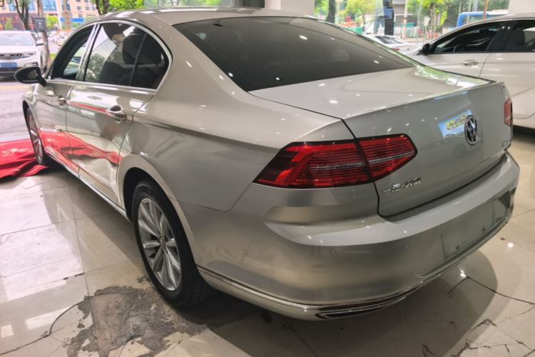 Used Volkswagen Magotan 2019 330TSI DSG Leading Model China VI Standard Rear Left 45 Deg
