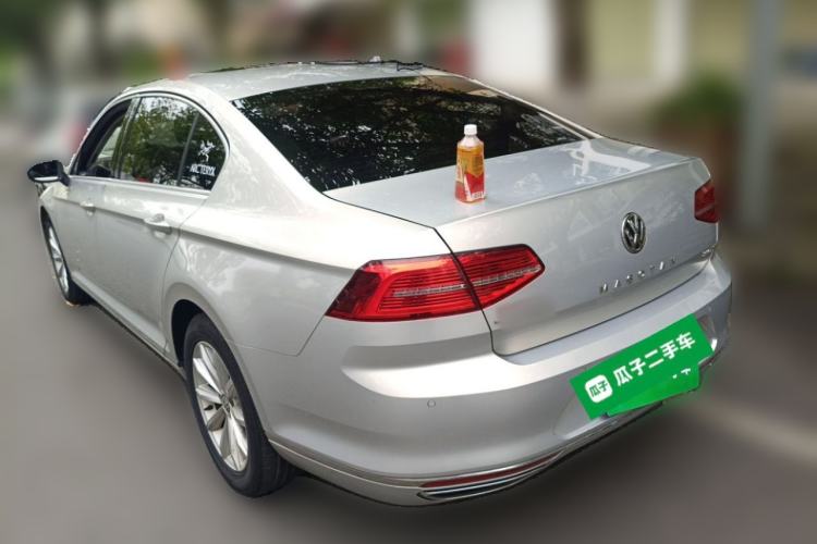 Used Volkswagen Magotan 2019 330TSI DSG Leading Edition China V Standard Rear Left 45 Deg