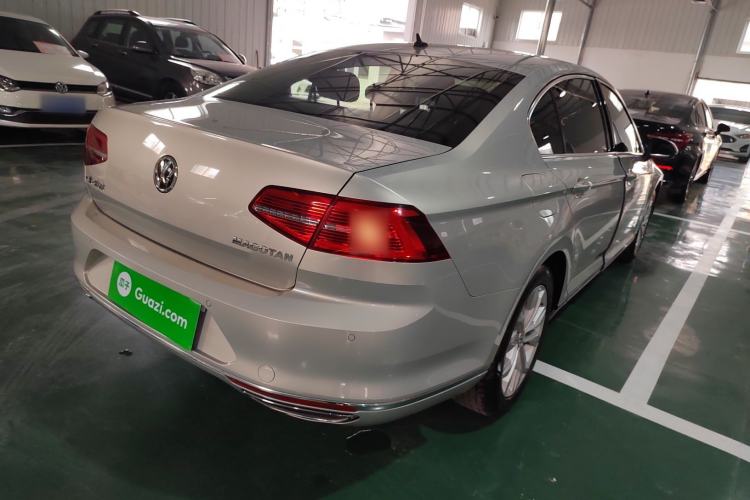Used Volkswagen Magotan 2019 330TSI DSG Luxury Version China VI Standard Rear Right 45 Deg