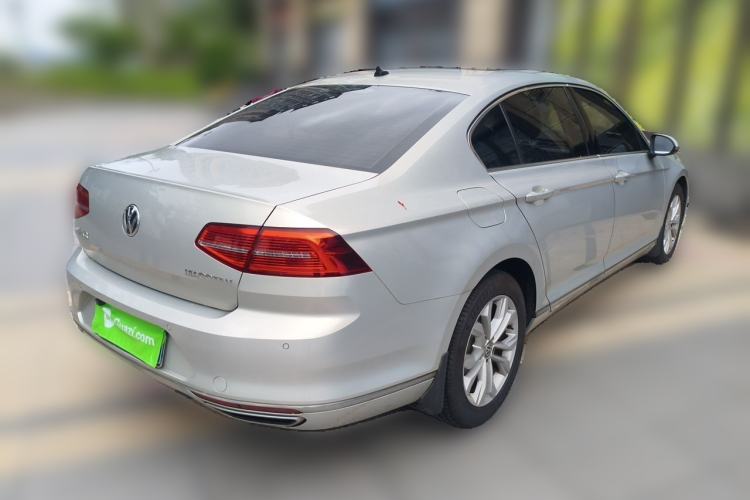 Used Volkswagen Magotan 2019 330TSI DSG Luxury Version China VI Standard Rear Right 45 Deg