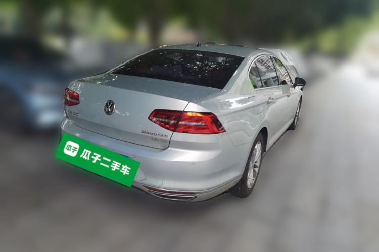 Used Volkswagen Magotan 2019 330TSI DSG Luxury Model China V Standard Rear Right 45 Deg