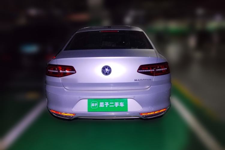 Used Volkswagen Magotan 2019 330TSI DSG Luxury Model China V Standard Rear