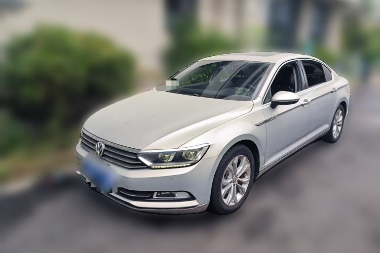 Volkswagen Magotan 2019 330TSI DSG Luxury Model China V Standard مستعملة Guazi used car, China used car export, Used car for sale, Used  cars, Cheapest cars for sale