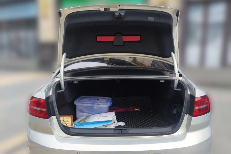 Used Volkswagen Magotan 2019 330TSI DSG Luxury Version China VI Standard Trunk