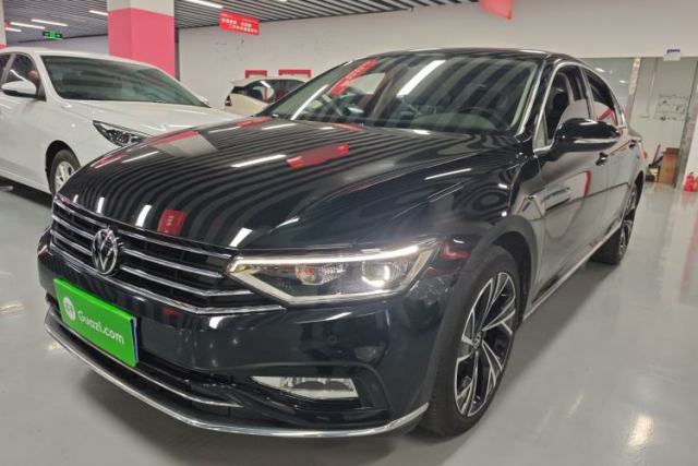 Ojetý Volkswagen Magotan 2020 330TSI DSG Luxury Edition