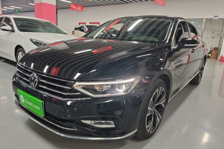 Used Volkswagen Magotan 2020 330TSI DSG Luxury Edition Guazi used car, China used car export, Used car for sale, Used cars, Cheapest cars for sale