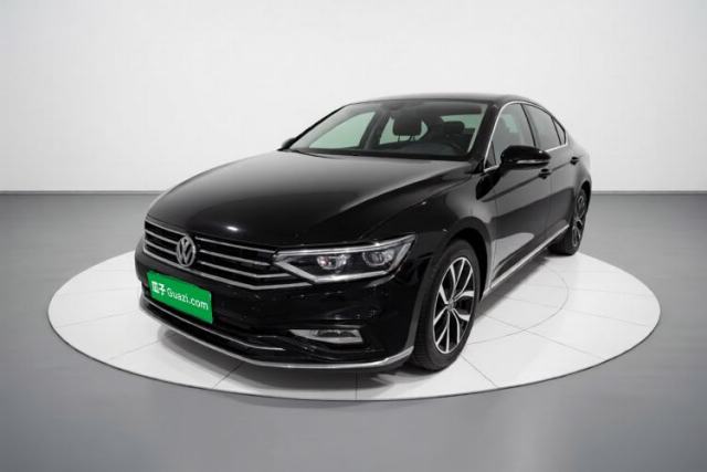 Ojetý Volkswagen Magotan 2020 330TSI DSG Leading Model