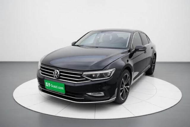 Ojetý Volkswagen Magotan 2020 280TSI DSG Comfort Edition