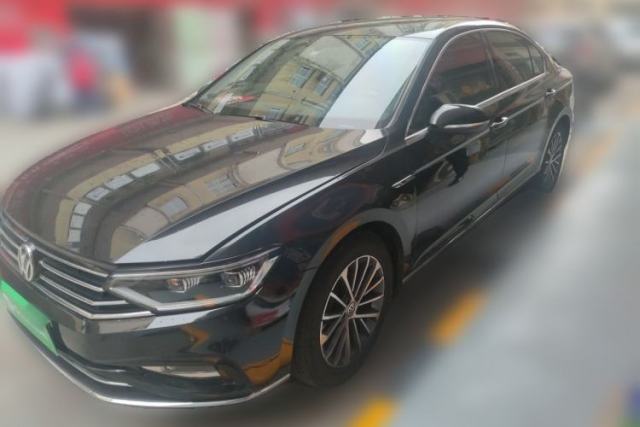 Ojetý Volkswagen Magotan 2020 330TSI DSG Luxury Edition