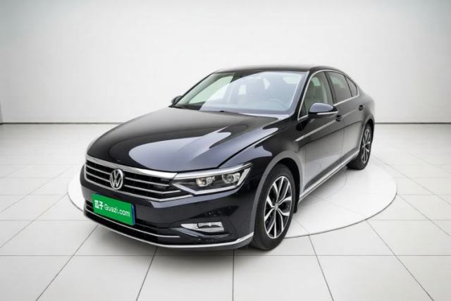 Ojetý Volkswagen Magotan 2020 330TSI DSG Luxury Edition