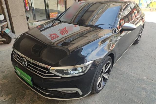 Ojetý Volkswagen Magotan 2020 330TSI DSG Luxury Edition