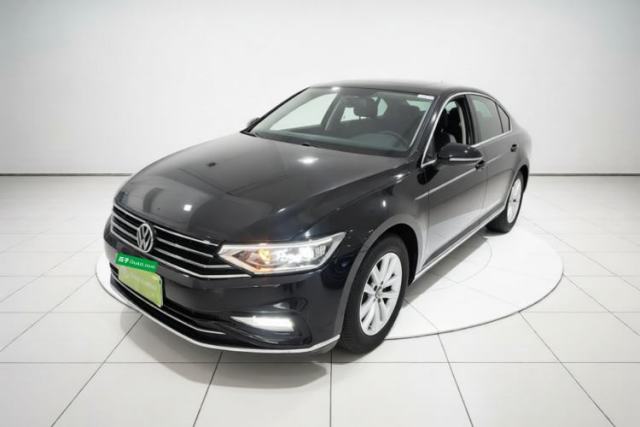 Ojetý Volkswagen Magotan 2020 280TSI DSG Comfort Edition