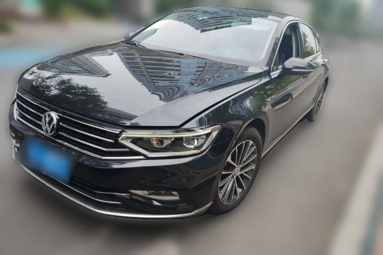 Used Volkswagen Magotan 2020 330TSI DSG Luxury Edition Guazi used car, China used car export, Used car for sale, Used cars, Cheapest cars for sale