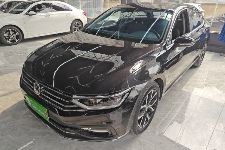 Used Volkswagen Magotan 2020 330TSI DSG Leading Model Guazi used car, China used car export, Used car for sale, Used  cars, Cheapest cars for sale
