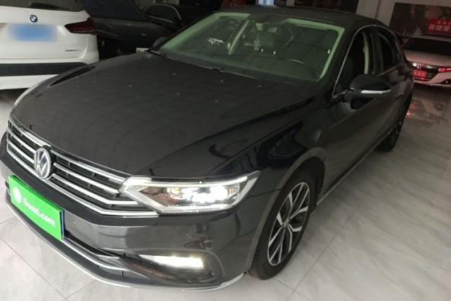 Volkswagen Magotan 2020 330TSI DSG Leading Model usado