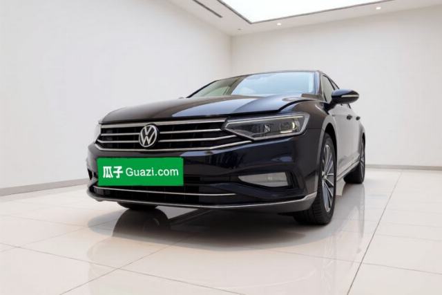 Ojetý Volkswagen Magotan 2020 330TSI DSG Luxury Edition