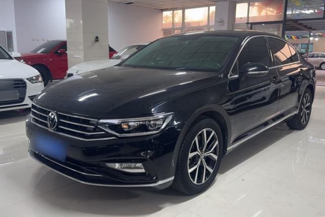 Ojetý Volkswagen Magotan 2020 330TSI DSG Leading Model
