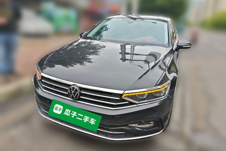 Used Volkswagen Magotan 2020 380TSI DSG Luxury Version Guazi used car, China used car export, Used car for sale, Used  cars, Cheapest cars for sale
