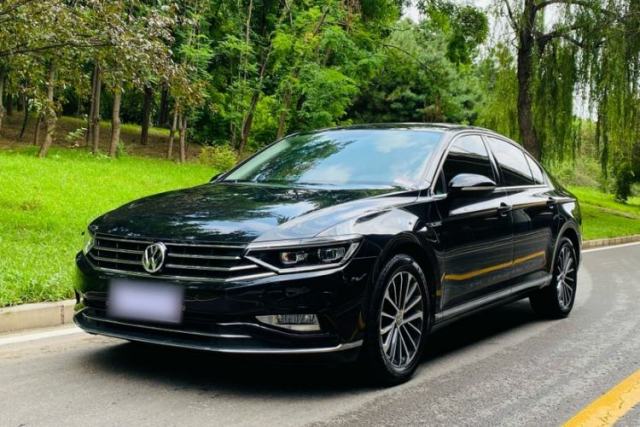 Ojetý Volkswagen Magotan 2020 330TSI DSG Luxury Edition