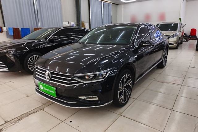 Ojetý Volkswagen Magotan 2020 330TSI DSG Luxury Edition