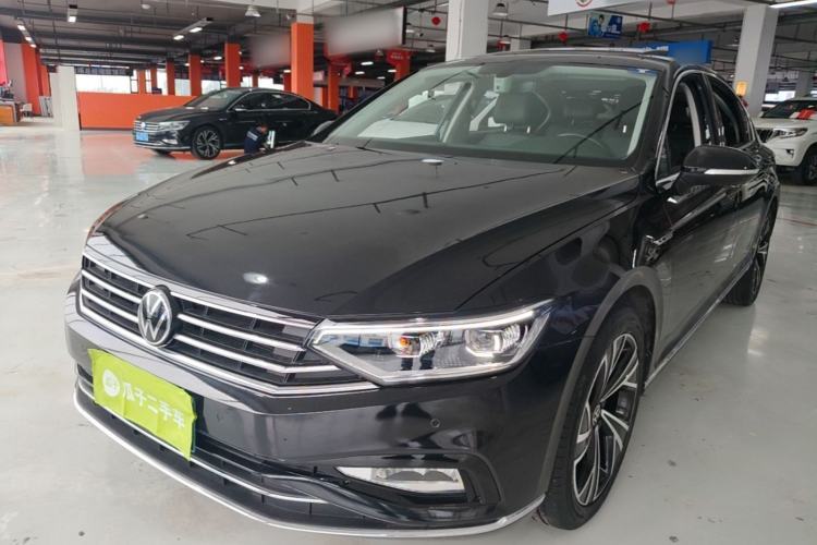 Used Volkswagen Magotan 2020 330TSI DSG Luxury Edition Guazi used car, China used car export, Used car for sale, Used  cars, Cheapest cars for sale