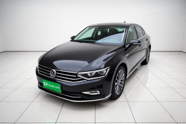Ojetý Volkswagen Magotan 2020 330TSI DSG Luxury Edition