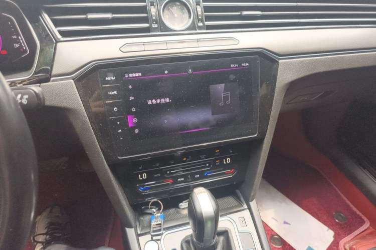Used Volkswagen Magotan 2020 330TSI DSG Luxury Edition Audio And AC Panel