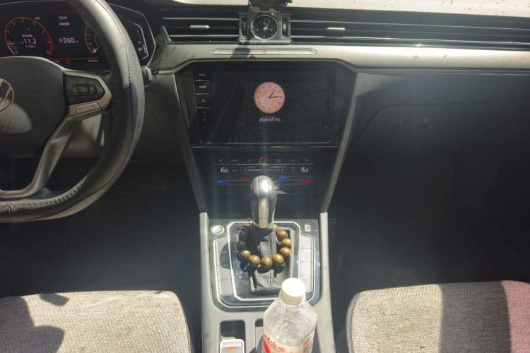 Used Volkswagen Magotan 2020 330TSI DSG Luxury Edition Audio And AC Panel