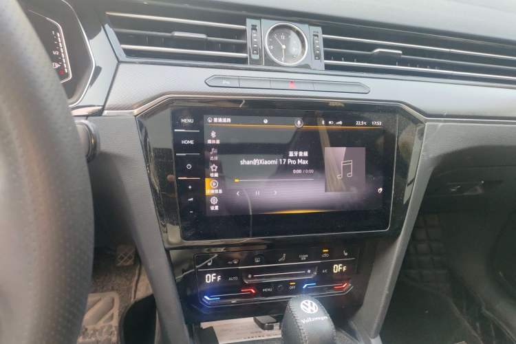 Used Volkswagen Magotan 2020 330TSI DSG Luxury Edition Audio And AC Panel