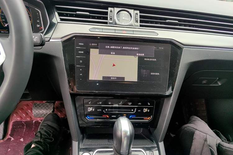 Used Volkswagen Magotan 2020 330TSI DSG Luxury Edition Audio And AC Panel