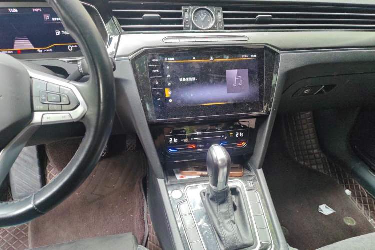 Used Volkswagen Magotan 2020 380TSI DSG Luxury Version Audio And AC Panel