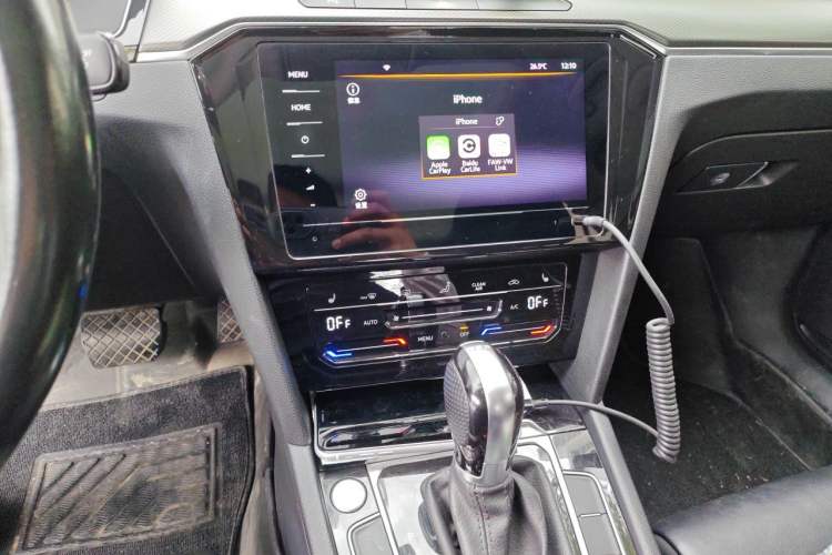 Used Volkswagen Magotan 2020 330TSI DSG Leading Model Audio And AC Panel