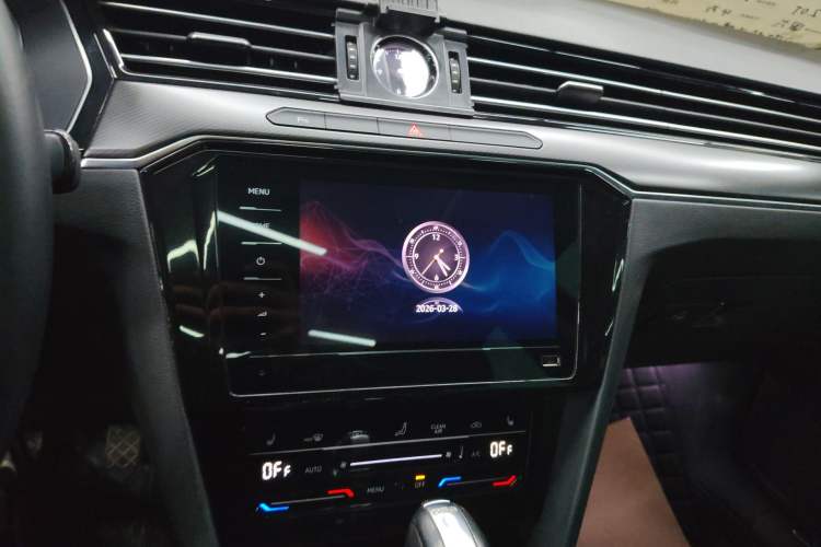 Used Volkswagen Magotan 2020 330TSI DSG Leading Model Audio And AC Panel